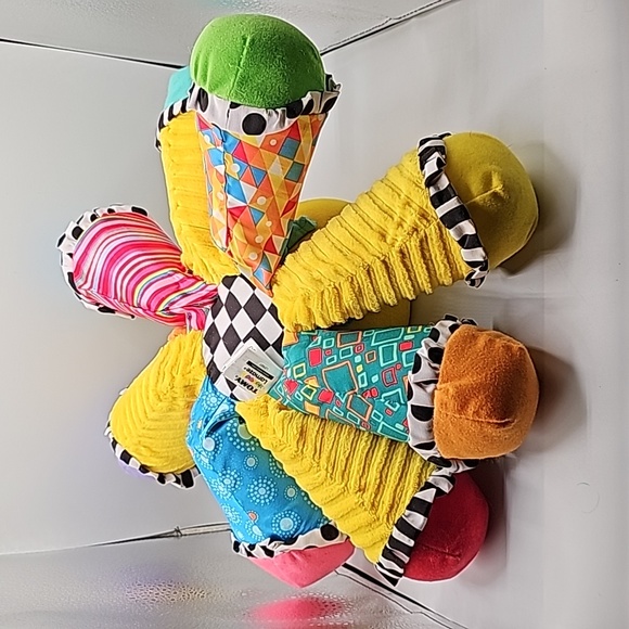 Lamaze Octotunes Yellow Octopus Musical Baby Early Developmental Toy Tomy Handle - Picture 6 of 6